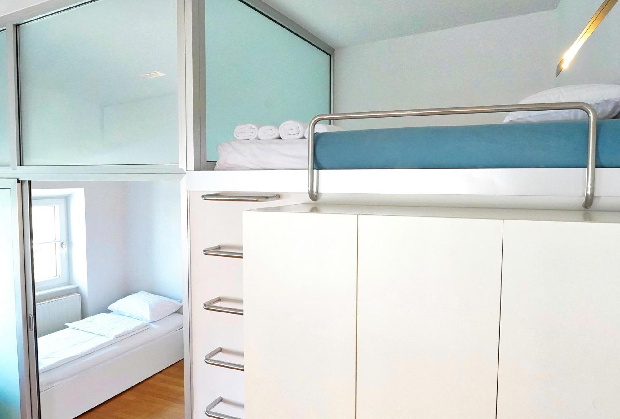 Poet Apartment Ljubljana Eksteriør bilde
